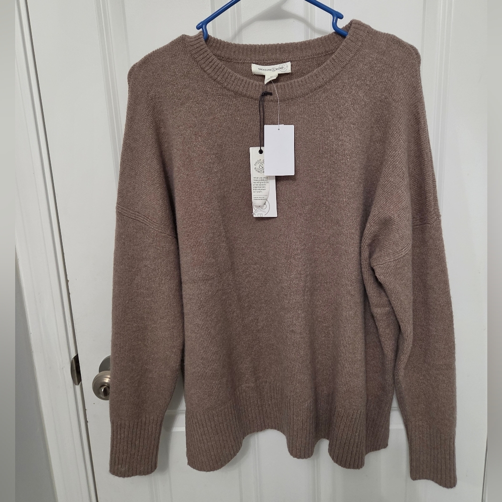 TREASURE & BOND Women's Crewneck Pullover Knit Sweater Color Taupe Size M